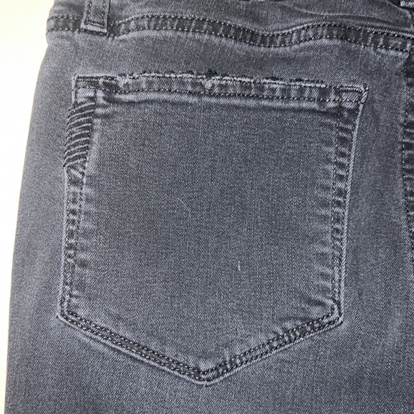 PAIGE Verdugo Frayed Skinny Jeans - Picture 5 of 5
